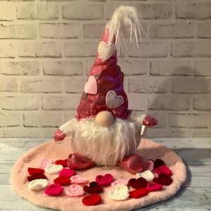 Love & Cupcakes 16” Sequin Hat Valentine Gnome